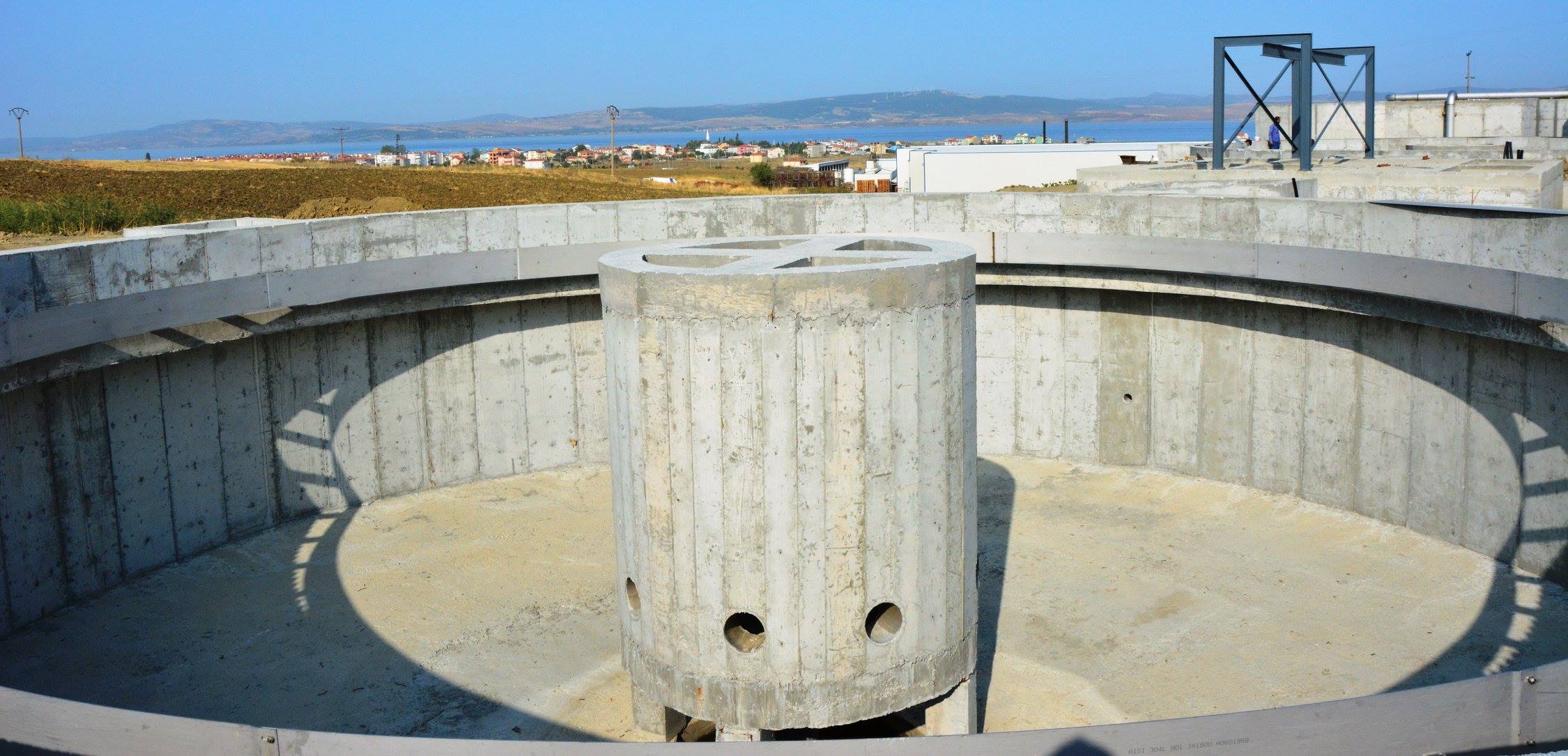 Lapseki'de Atık Su Arıtma Tesisi Çalışmalarında Sona yaklaşılıyor