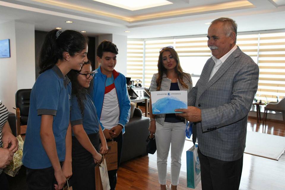 Turgut Reis Ortaokulu öğrencileri Başkan Gökhan'ı ziyaret etti