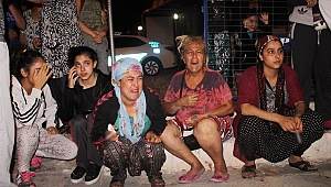 Yangının Çıktığı Hapishanenin Önüne Akın Eden Mahkum Yakınları Güçlükle Sakinleştirildi...