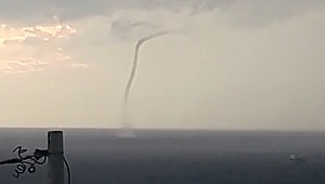 Ayvacık'ta dev hortum (Video Haber)