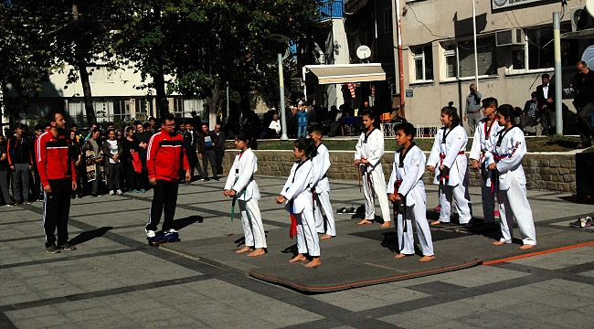  Bayramiç'te Amatör Spor Haftası kutlamaları...