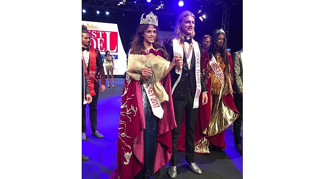 Best Model Of Turkey 2017 Birincisi Çanakkale'den Aslıhan Karalar(18) Oldu...