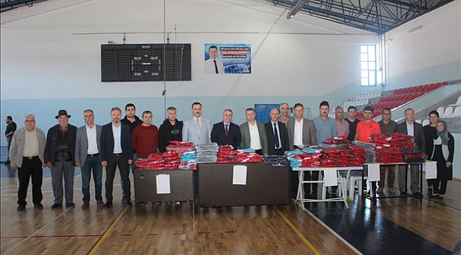 Çan'daki Spor Klüplerine Yardım Yapıldı