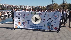 Çanakkale'de Amatör Spor Haftası Kortej Yürüyüşü İle Başladı