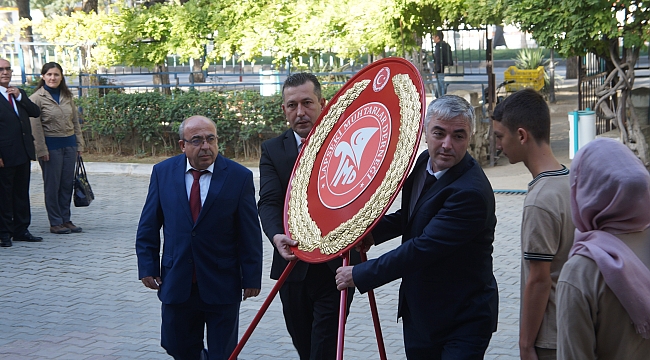 Lapseki'de 19 Ekim Muhtarlar Günü kutlamaları