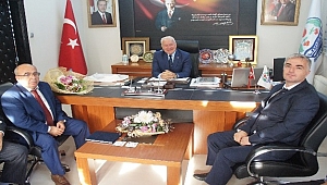 Lapseki'de 19 Ekim Muhtarlar Günü kutlamaları