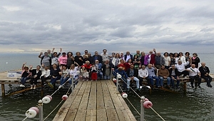 Radyo istekçileri Küçükkuyu'da buluştu
