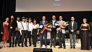 'Şarkılarla geçti yıllar, eski Biga'dan hatıralar' gösterisi