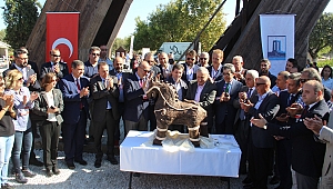  TÜRSAB Başkanı Ulusoy: "Bize vize koyuyorsunuz. Allah sizin cezanızı versin. Ne vizesi. Bu ülke vize koyulacak ülke mi?"