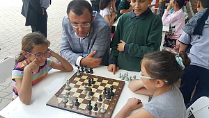 Umurbey Belediyesi 29 Ekim Cumhuriyet Satranç Turnuvası başladı.