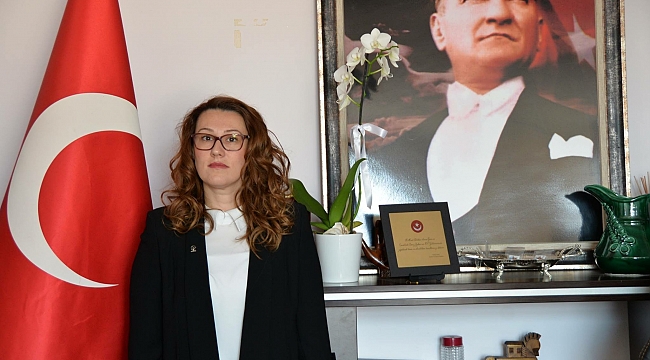 AK Parti Çanakkale İl Başkanı Yeşim Karadağ'ın 10 Kasım Mesajı