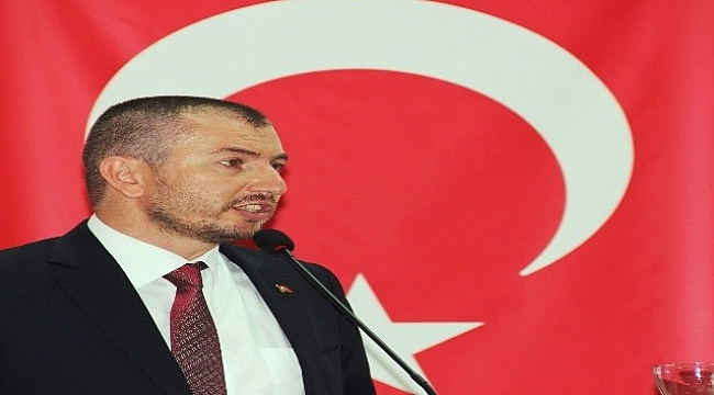 Başkan Altınok: "Kepez'in ilçe olarak yemesi gereken balını engellemiştir"
