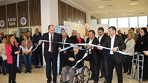 Biga Belediyesi Kitap Fuarı'nın ilki başladı