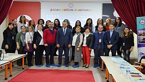 Biga'da montessori uygulayıcı eğitimi başladı