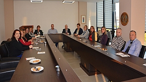 Çanakkale Kadın İl Kadın Girişimciler Kurulu Üyeleri ÇTSO Yönetim Kurulu'nu ziyaret etti.