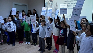 Miniklerden Ata'ya Saygı...