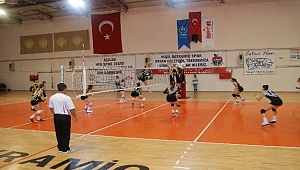 Yeşil Bayramiçspor ilk galibiyetini aldı