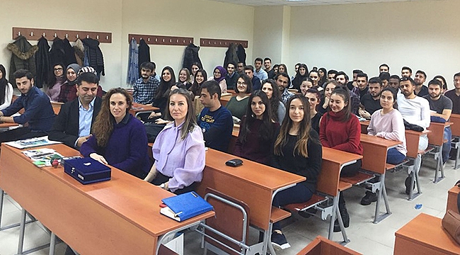 Basın, Yayın Ve Halkla İlişkiler Müdürü Albayrak, Belediye Çalışmalarını ÇOMÜ'de Anlattı...