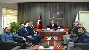 Başkan Işık'tan öğrencilere bütçe dersi