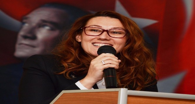 Başkan Karadağ'dan, kadınlara seçme ve seçilme hakkının verilmesinin 83. yıldönümü mesajı