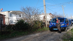 Bayramiç'te kaçak şarap operasyonu