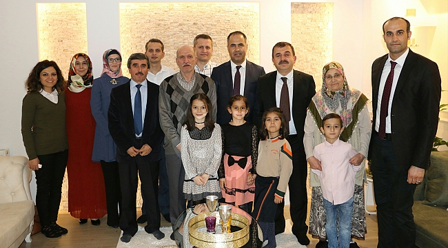 Biga'da Sıcak Bir Yuva, Mutlu Çocuklar Umutlu Yarınlar