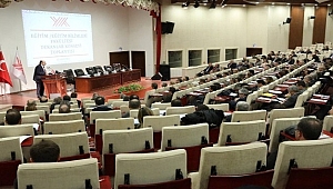 Eğitim Fakültesi Dekanı Genç, Dekanlar Konseyi Üyeliğine seçildi