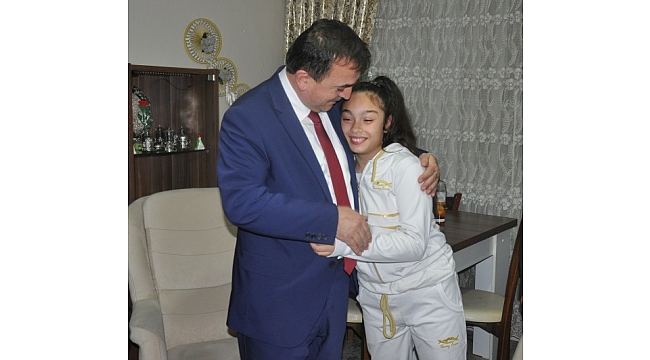 Evim Okulum, Okulum Evim" Projesi Okul Aile Dayanışması İle Devam Ediyor