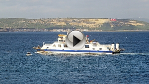 Gökçeada'da feribot seferlerine fırtına engeli