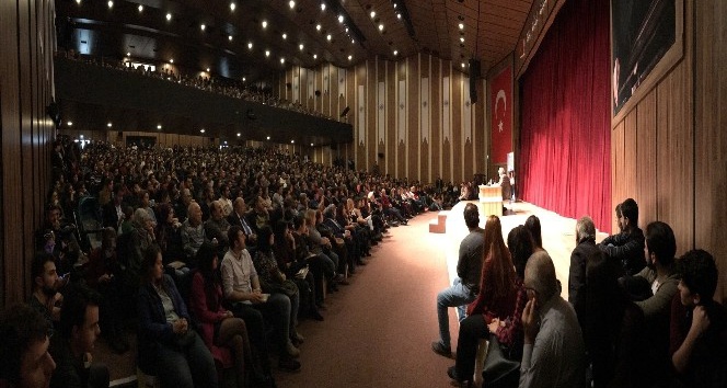 İlber Ortaylı, Biga'da okurları ile buluştu