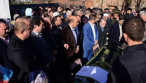 Kaldırımbaşı Köyü Muhtarı Nazif Bilgin, Dualarla Son Yolculuğuna Uğurlandı