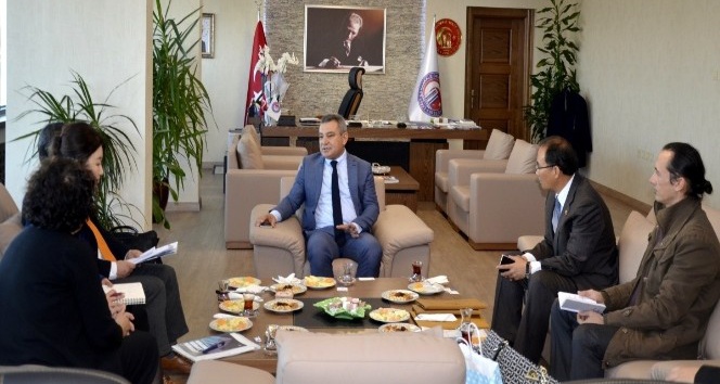 Kore Heyetinden Rektör Acer'e ziyaret