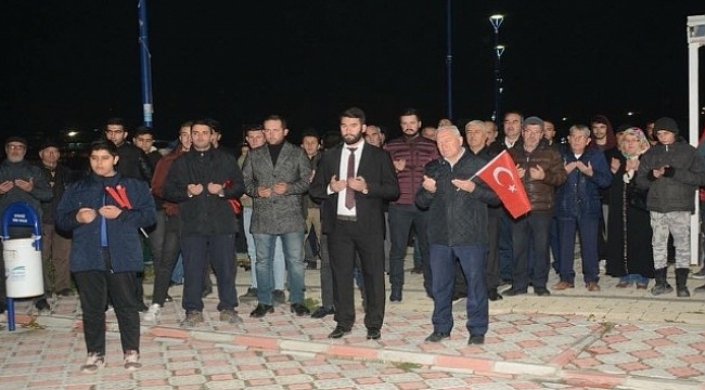 Lapseki'de 'Kudüs' tepkisi