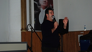 Ünlü oyuncu İğdigül, Bayramiç'te öğrencilere seminer verdi