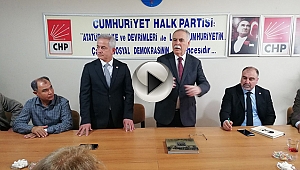 Başkan Gökhan, CHP İl Başkanlığını Ziyaret Etti