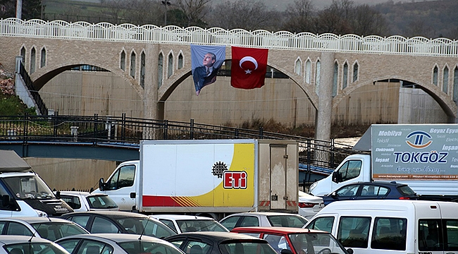 Başkan Işık'tan Türk Bayraklı birlik mesajı