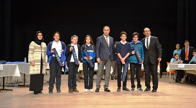 Biga'da ortaokullar arası bilgi yarışması