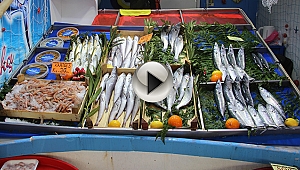 Soğuk hava balık tezgahlarını vurdu