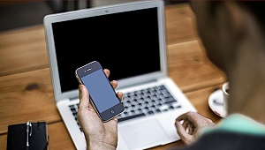 Türkiye'deki kullanıcılar her 13 dakikada bir telefona bakıyor