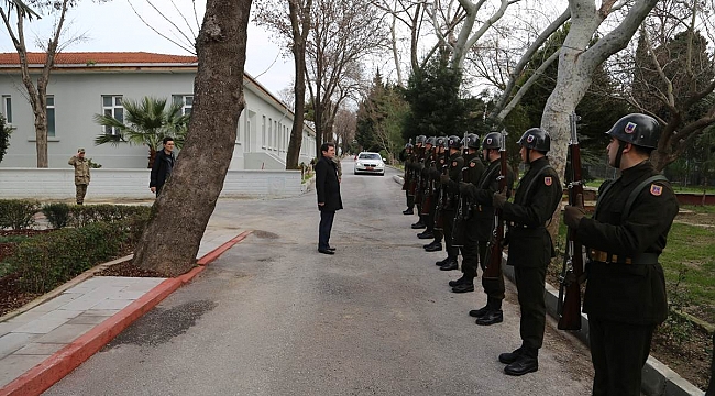 Vali Orhan Tavlı, 116'ncı Jandarma Eğitim Alay Komutanlığını Ziyaret Etti
