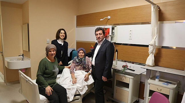 Vali Orhan TAVLI'dan Yılbaşında Hastane Ziyareti