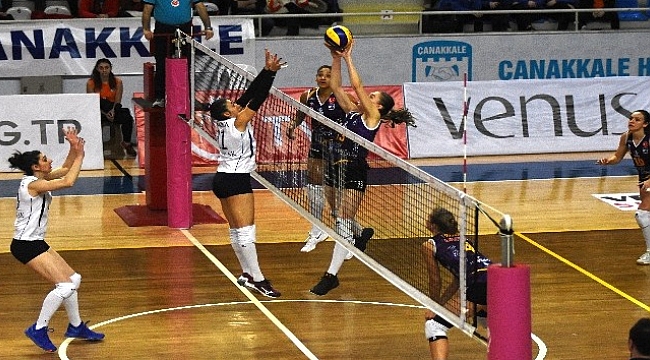 Vestel Venüs Sultanlar Ligi: Çanakkale Belediyespor: 3 - İlbank:0