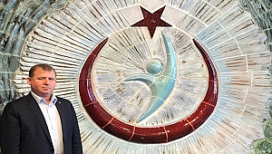 Yeni Yılda Sağlık Çalışanlarına Hakettikleri Değer Verilmelidir