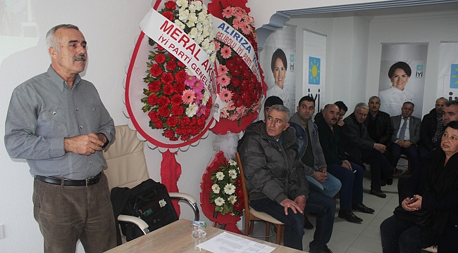 İYİ Parti İlçe Başkanı Zeki Yılmaz