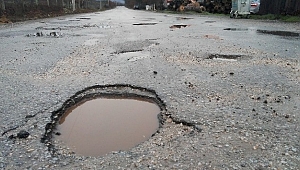 Köy yolları ilgi bekliyor