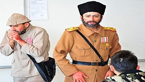 Lapseki'de 'Çat Kapı Projesi' tiyatro etkinliği