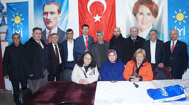  Lapseki İYİ Parti Olağan Genel Kurulu yapıldı