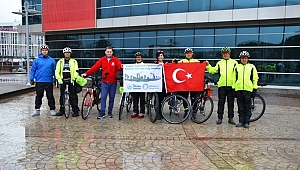 Bisikletle Samsun'dan, Çanakkale'ye geldiler
