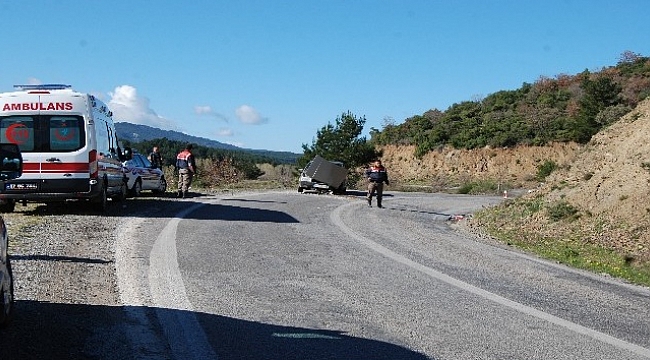 Çanakkale'de Trafik Kazası: 3 Yaralı