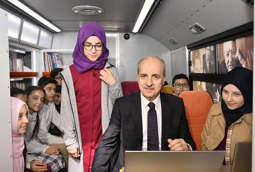 ÇANAKKALE İL KÜLTÜR VE TURİZM MÜDÜRLÜĞÜ MEHMET AKİF ERSOY İL HALK KÜTÜPHANESİNE GEZİCİ KÜTÜPHANE